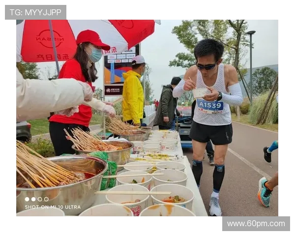 成都街舞队在马拉松大满贯中的力量展现与精彩点评