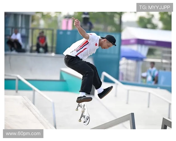 李伟谈滑板人生：从初学者到专业选手的心路历程与成长故事